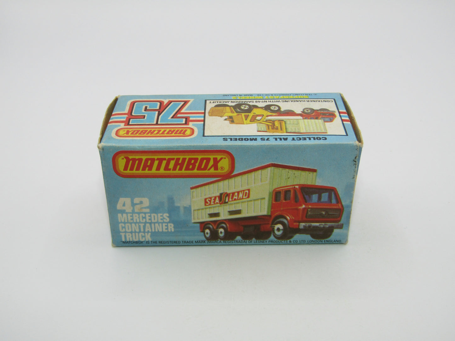 Matchbox Superfast No 42C Mercedes Truck MATCHBOX On BEIGE Container