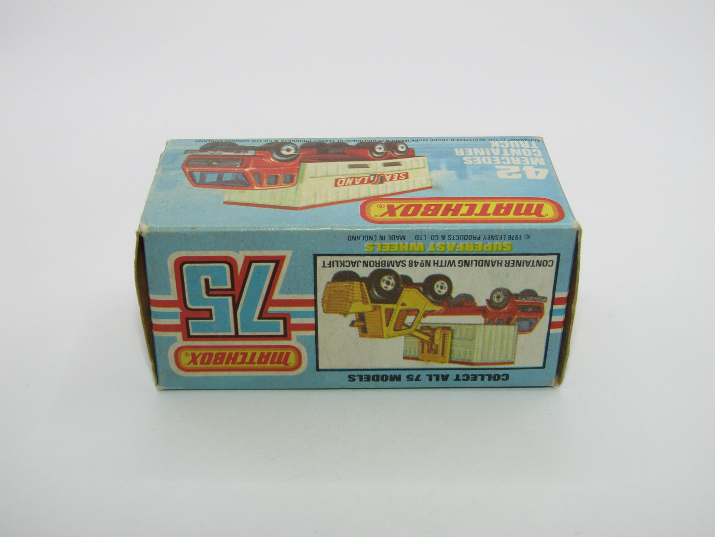 Matchbox Superfast No 42C Mercedes Truck MATCHBOX On BEIGE Container