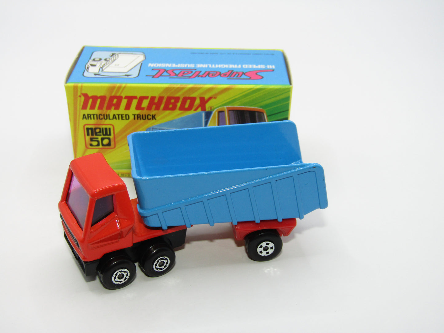 Matchbox Superfast 50B Articulated Truck RED &  BLUE, YELLOW Axle Clip