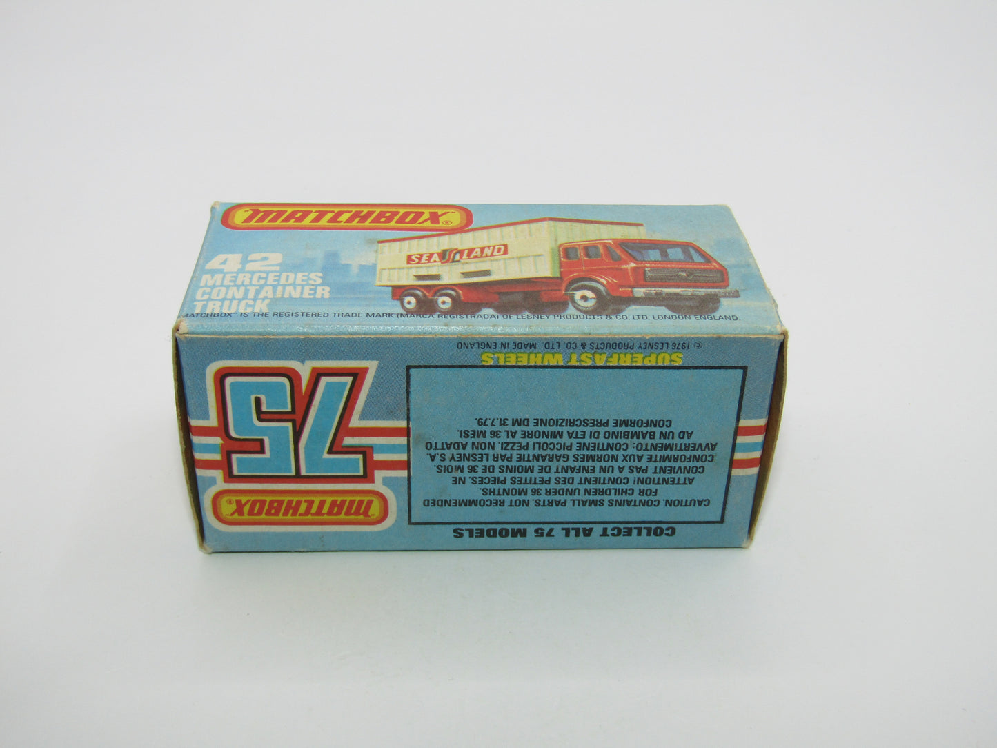 Matchbox Superfast No 42C Mercedes Truck MATCHBOX On BEIGE Container