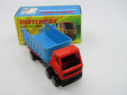 Matchbox Superfast 50B Articulated Truck RED &  BLUE, YELLOW Axle Clip