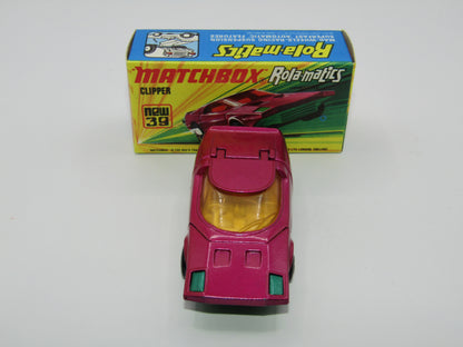 Matchbox Superfast 39A Clipper Magenta Purple White Exhausts Met Green Base