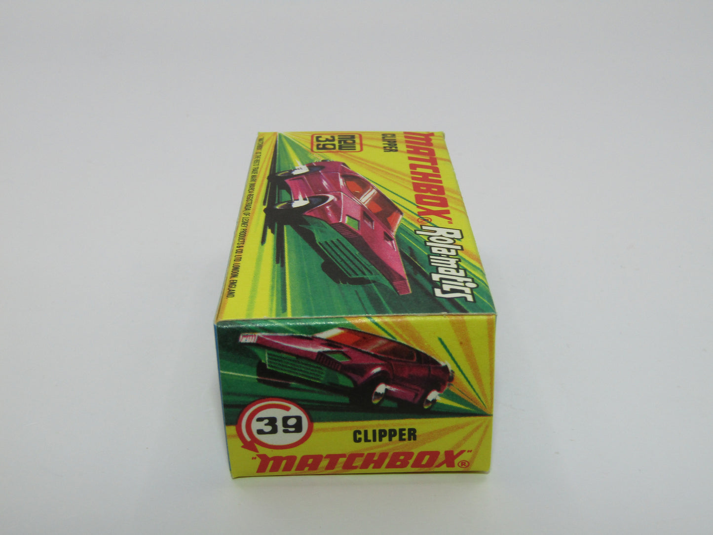 Matchbox Superfast 39A Clipper Magenta Purple White Exhausts Met Green Base
