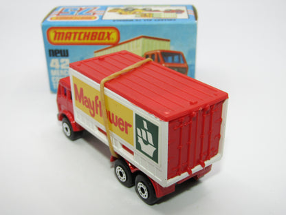 Matchbox Superfast No 42C Mercedes Truck Mayflower PURPLE Windows