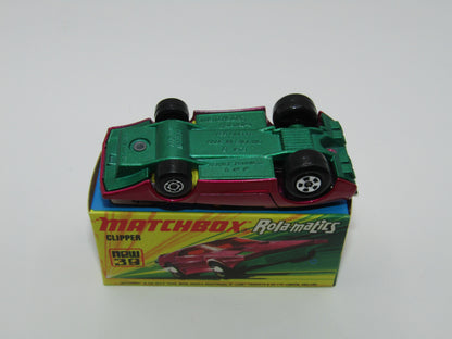 Matchbox Superfast 39A Clipper Magenta Purple Metallic BLUE GREEN Base