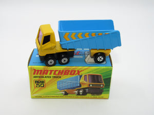 Matchbox Superfast 50B Articulated Truck Light Yellow CHEVRON Labels