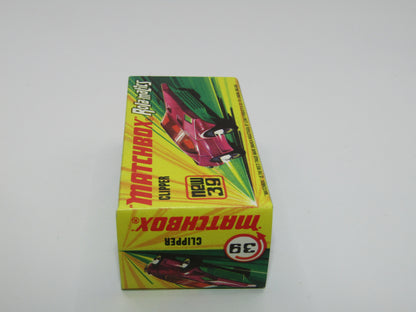 Matchbox Superfast 39A Clipper Magenta Purple Metallic BLUE GREEN Base