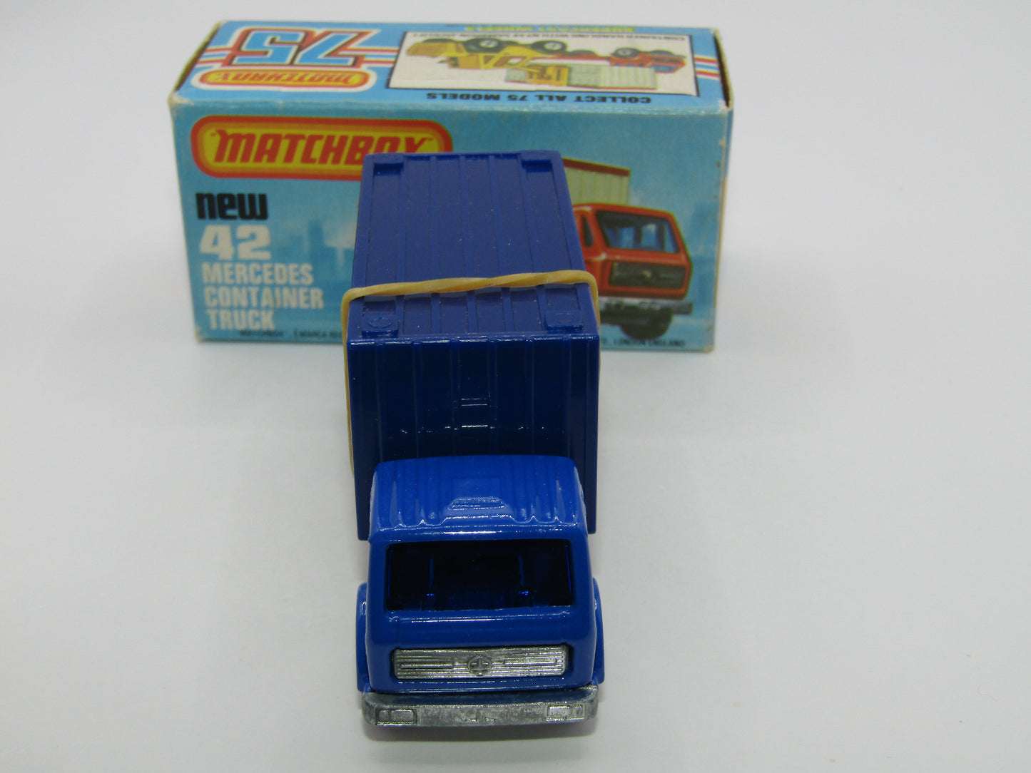 Matchbox Superfast No 42C Mercedes Truck Blue Karstadt on LEFT