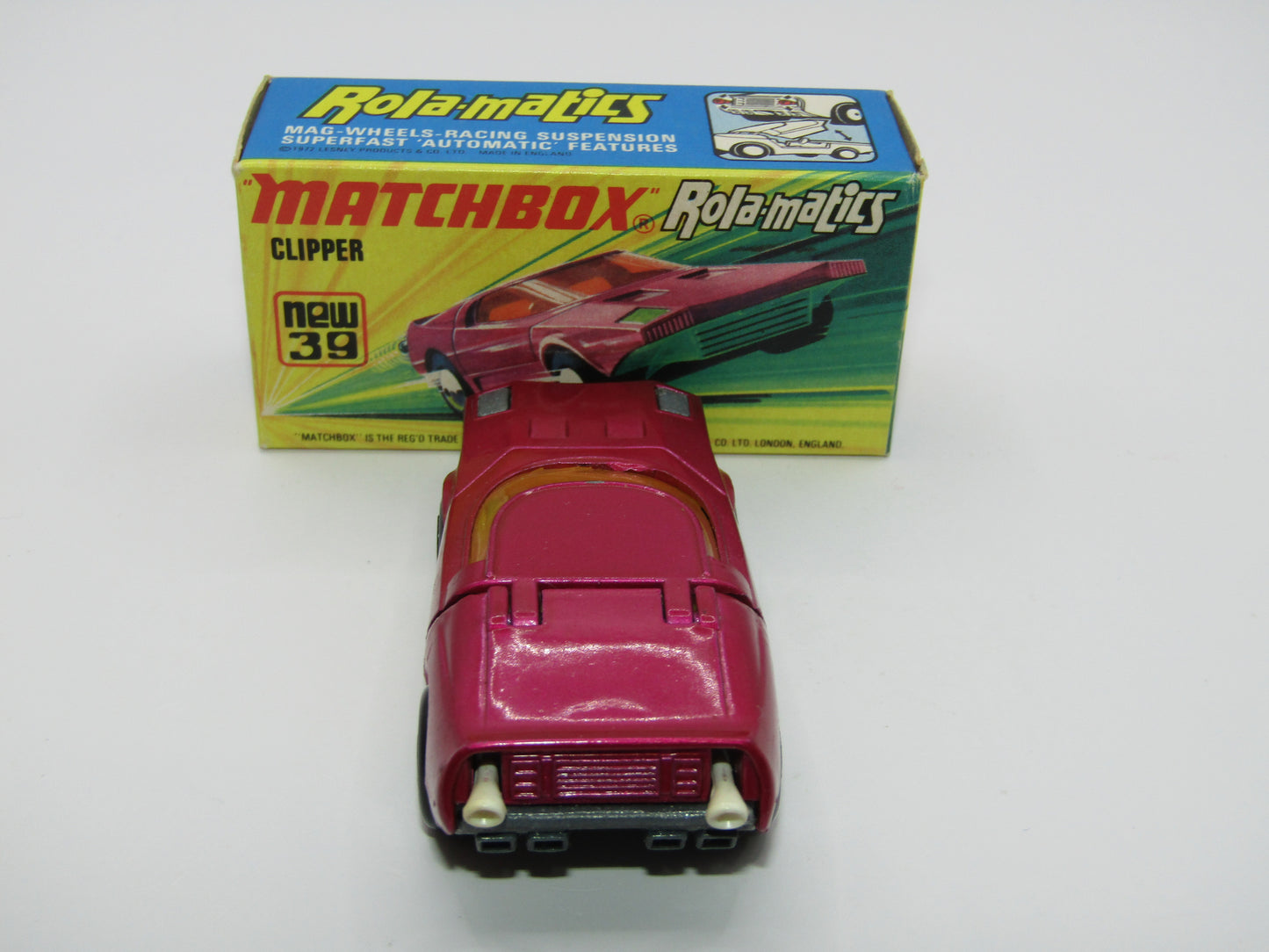 Matchbox Superfast 39A Clipper Purple UNPAINTED Base WHITE Exhausts