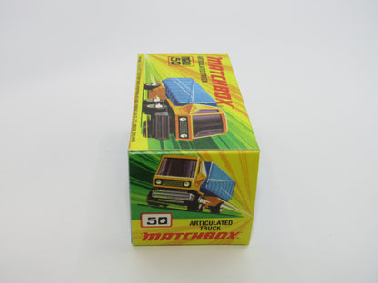 Matchbox Superfast 50B Articulated Truck Light Yellow CHEVRON Labels
