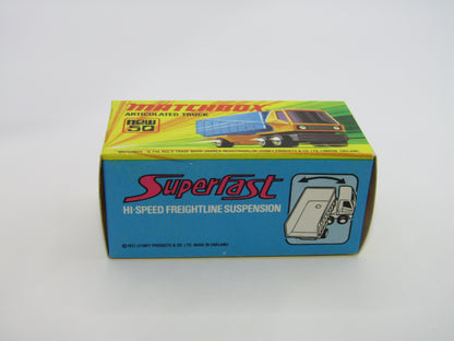 Matchbox Superfast 50B Articulated Truck Light Yellow CHEVRON Labels