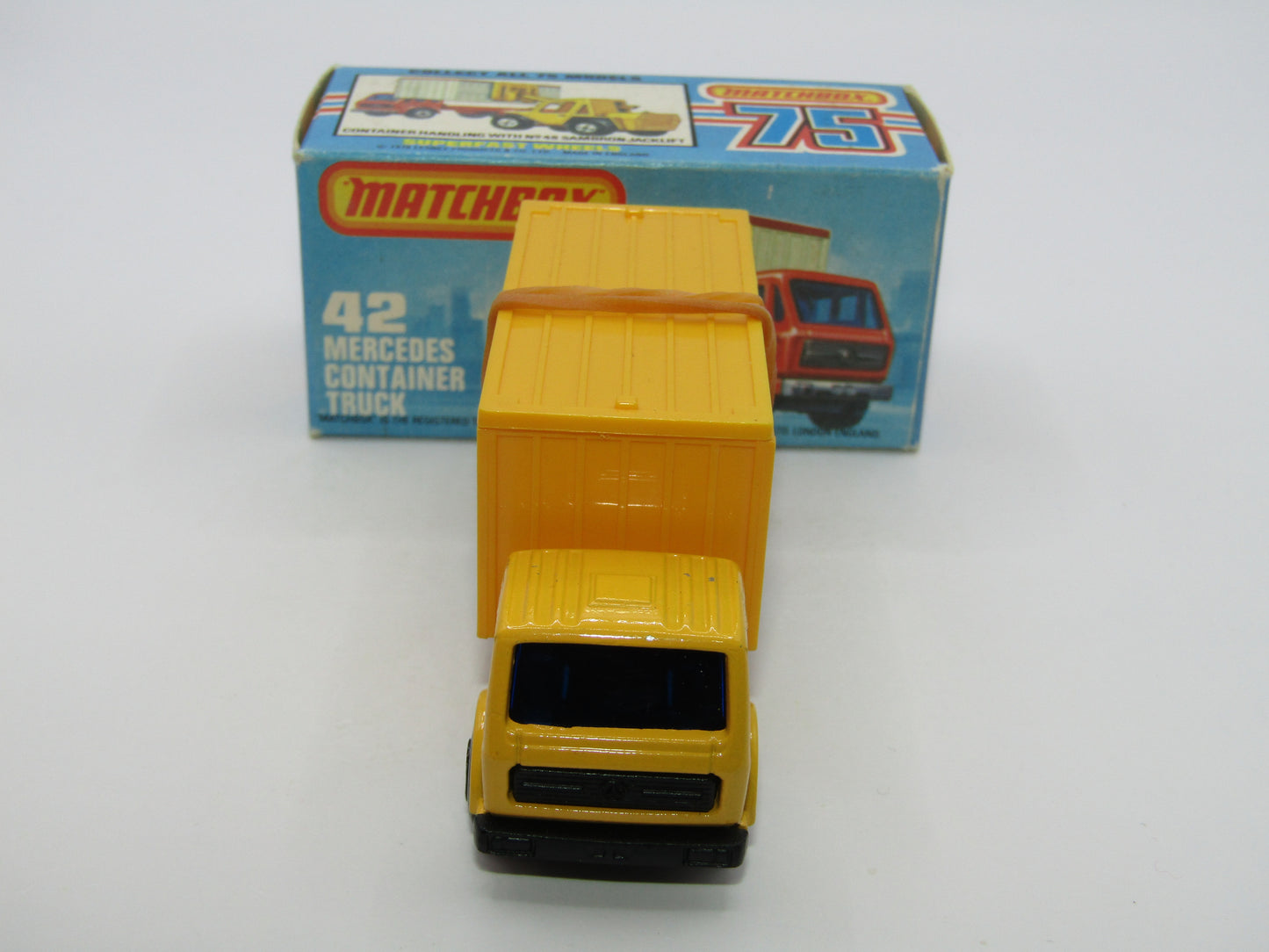 Matchbox Superfast no 42C Mercedes Truck YELLOW Deutsche Bundespost
