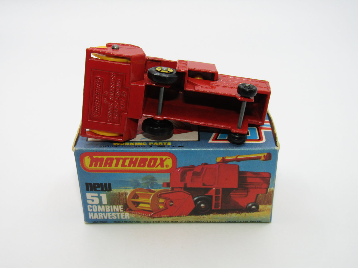 Matchbox Superfast 51C Combine Harvester HOLLOW Base 4 Spoke Yellow Hubs