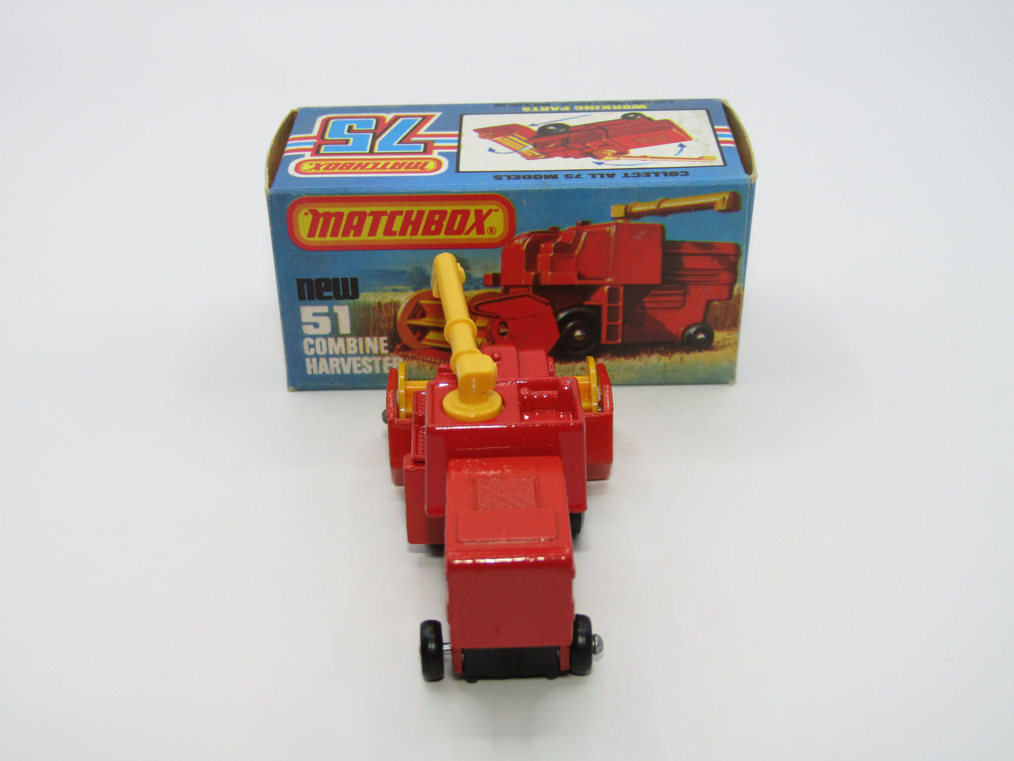 Matchbox Superfast 51C Combine Harvester 4 Spoke Yellow Hubs
