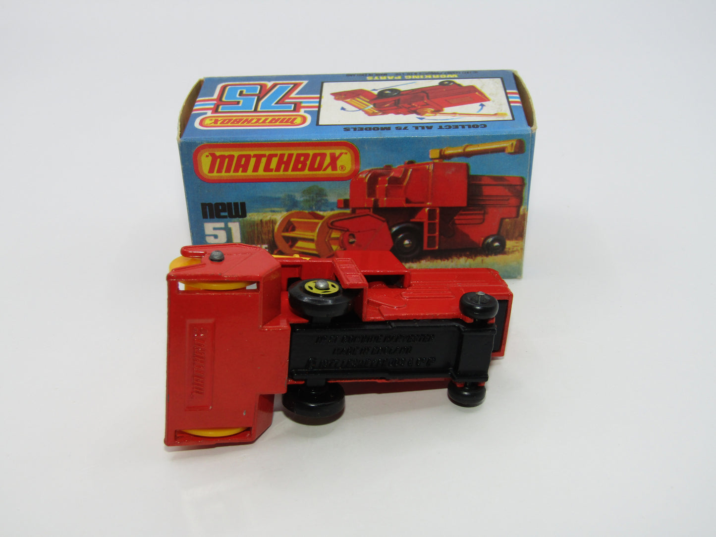 Matchbox Superfast 51C Combine Harvester 4 Spoke Yellow Hubs