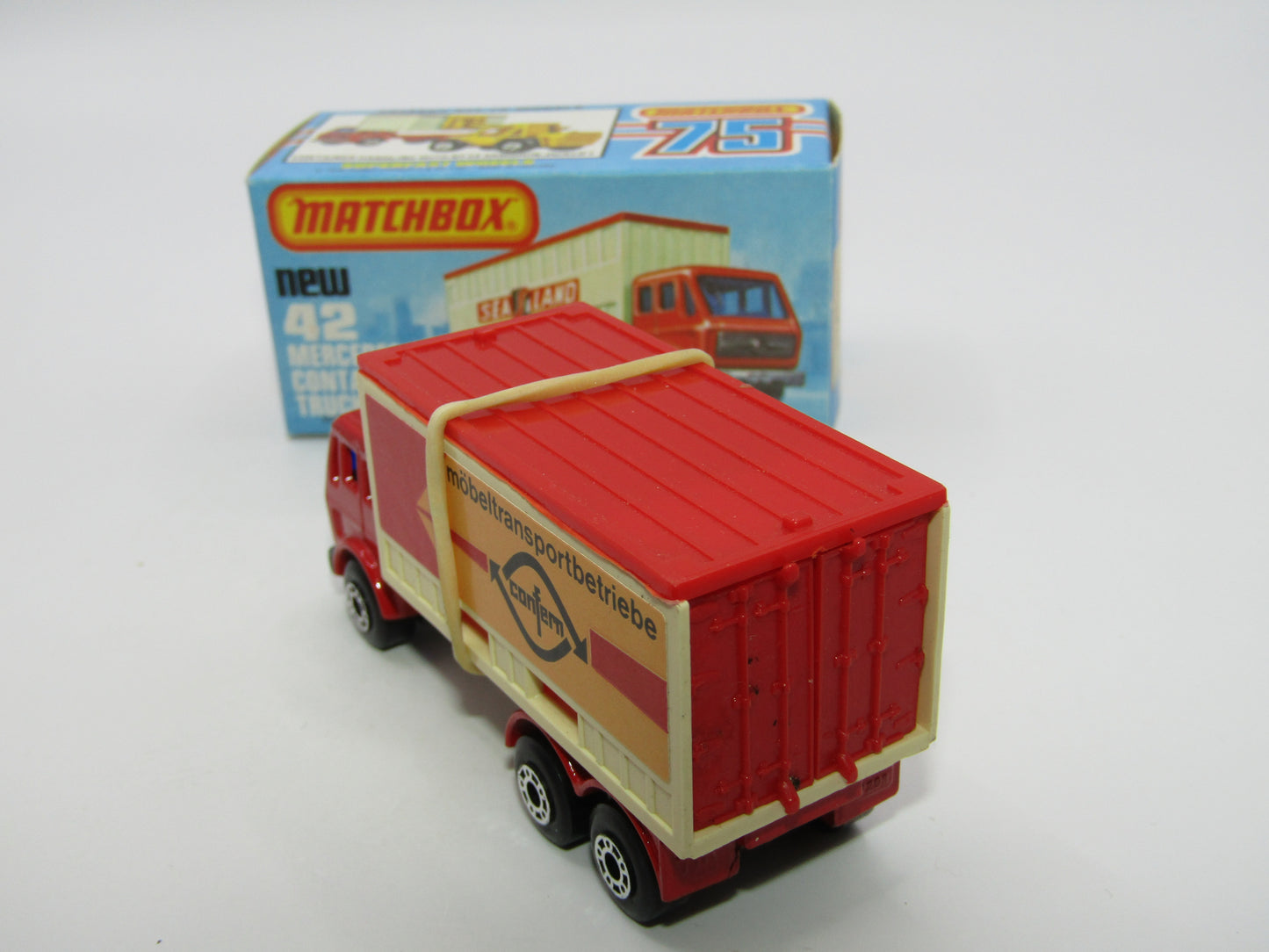 Matchbox Superfast No 42C Mercedes Container Truck Confern German Issue