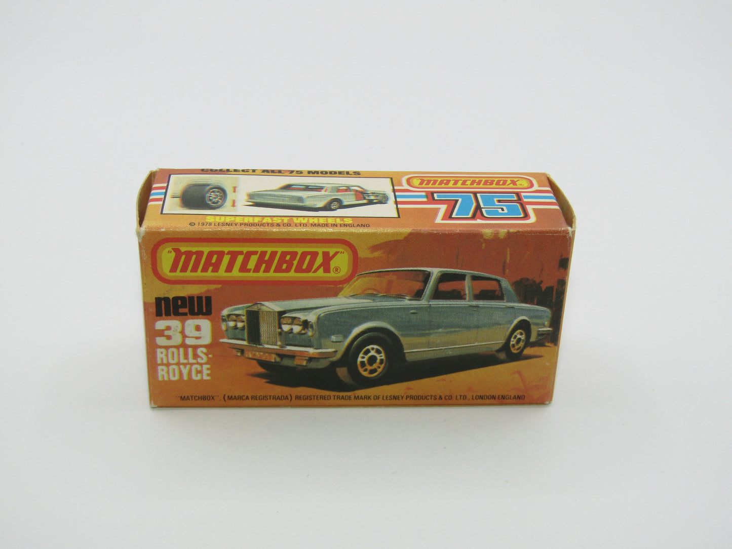 Matchbox Superfast 39B Rolls Royce Silver Shadow Red TAN Interior