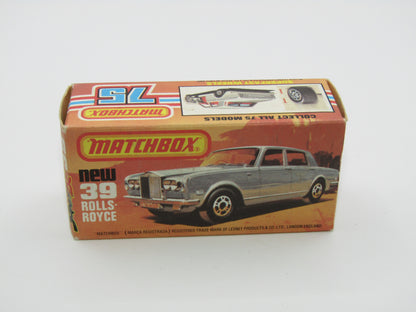 Matchbox Superfast 39B Rolls Royce Silver Shadow Plum BLACK BASE