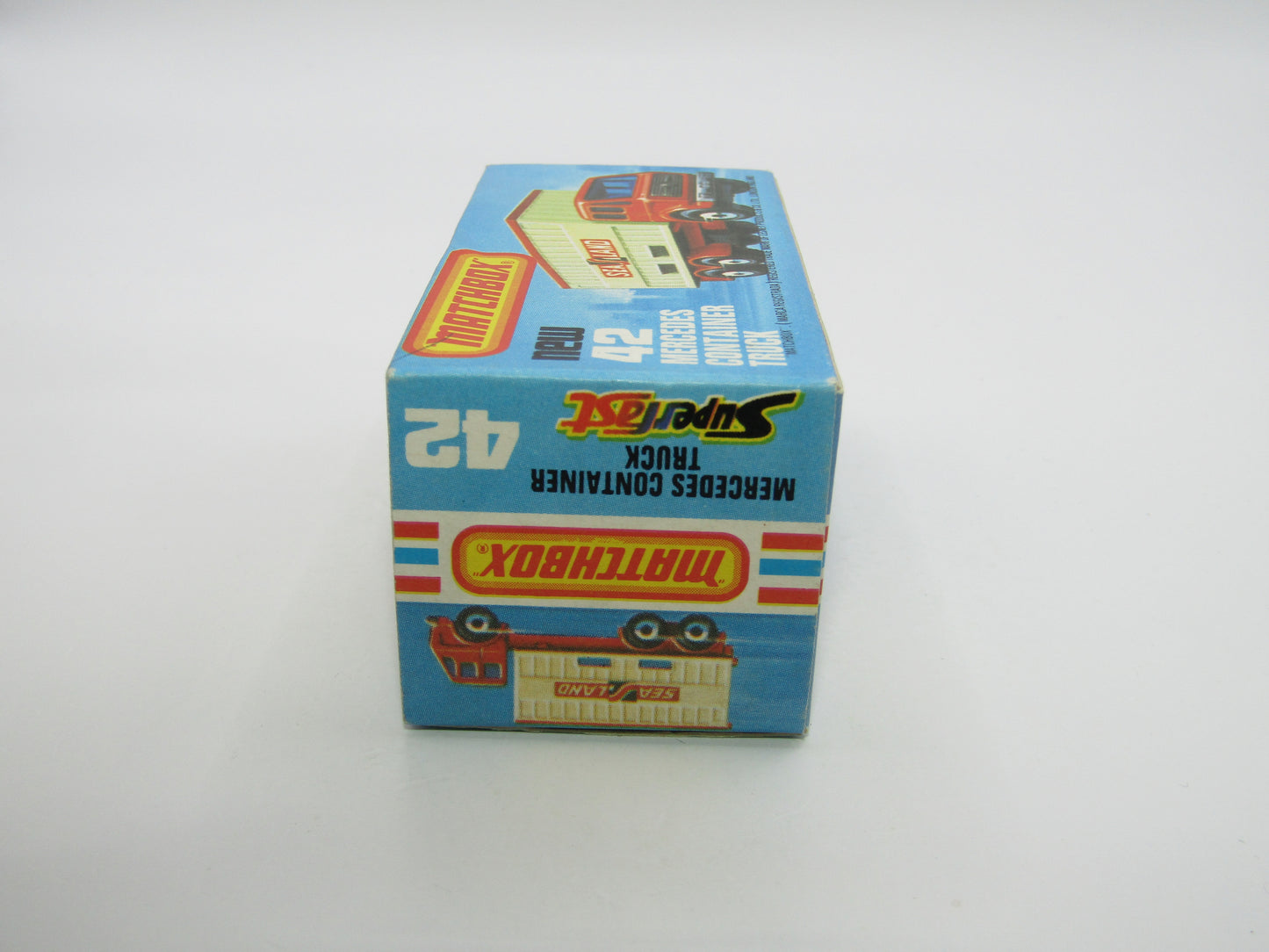Matchbox Superfast 42C Mercedes Truck Green PURPLE Windows Orange Roof