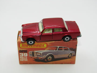 Matchbox Superfast 39B Rolls Royce Silver Shadow Red, Light Cream Interior