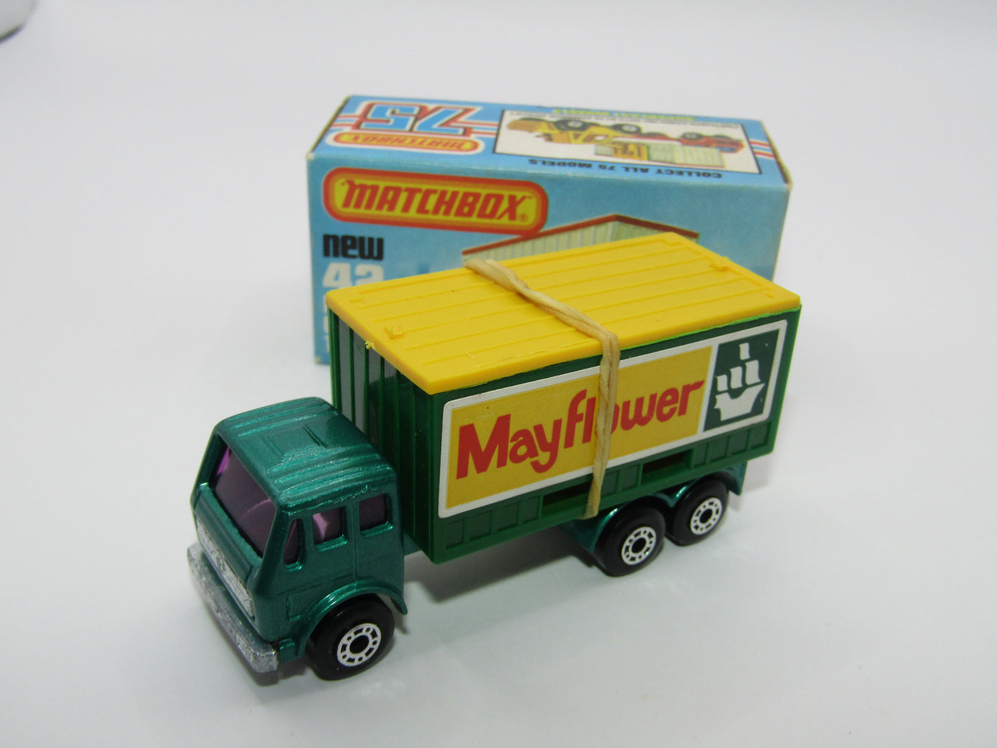 Matchbox Superfast 42C Mercedes Truck Green PURPLE Windows Yellow Roof