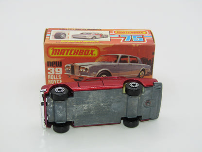 Matchbox Superfast 39B Rolls Royce Silver Shadow Red, Light Cream Interior