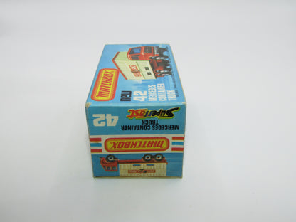 Matchbox Superfast 42C Mercedes Truck Green PURPLE Windows Yellow Roof