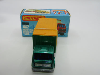 Matchbox Superfast 42C Mercedes Truck Green Blue Windows Orange Roof