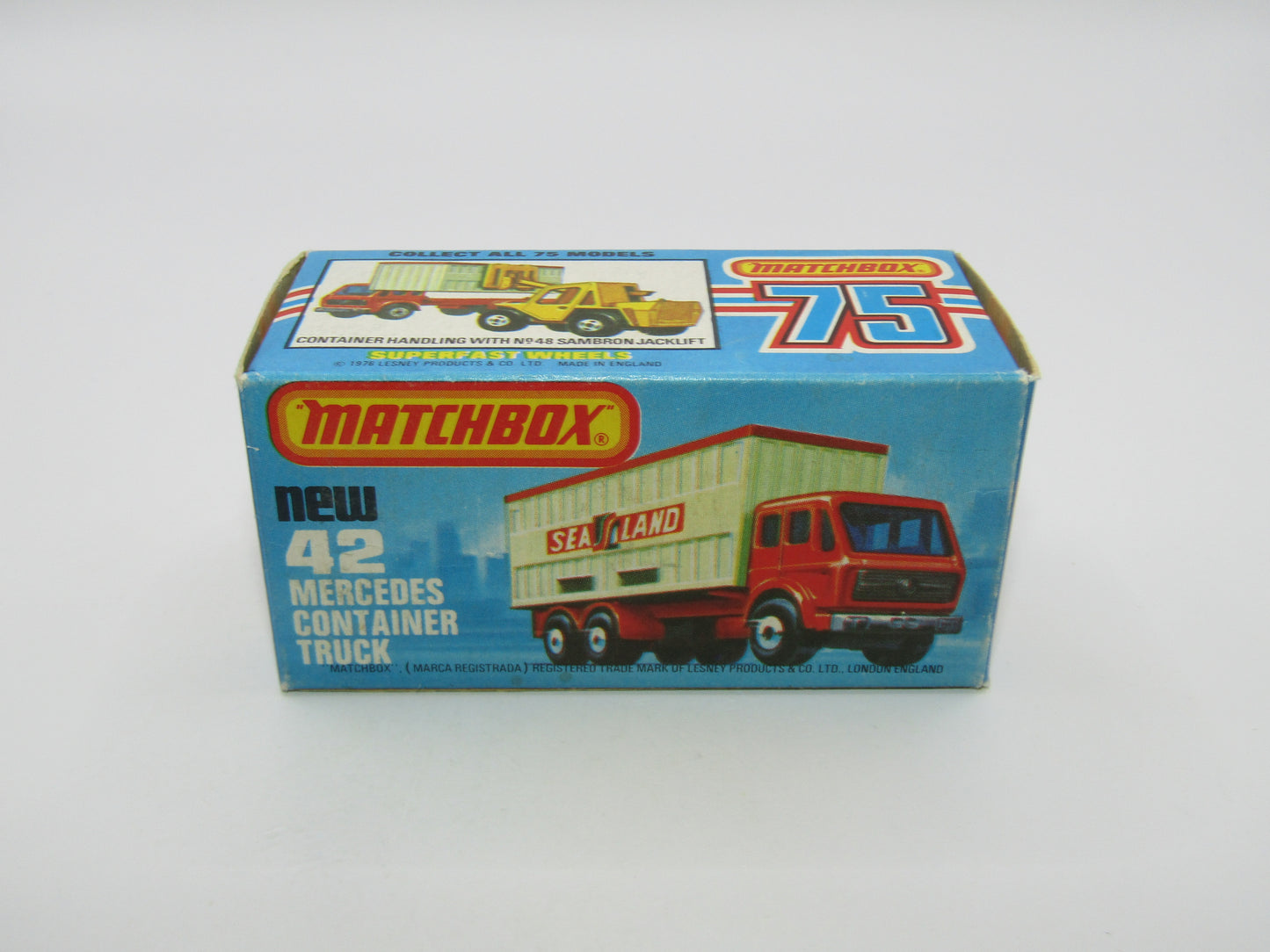 Matchbox Superfast 42C Mercedes Truck Green Blue Windows Orange Roof