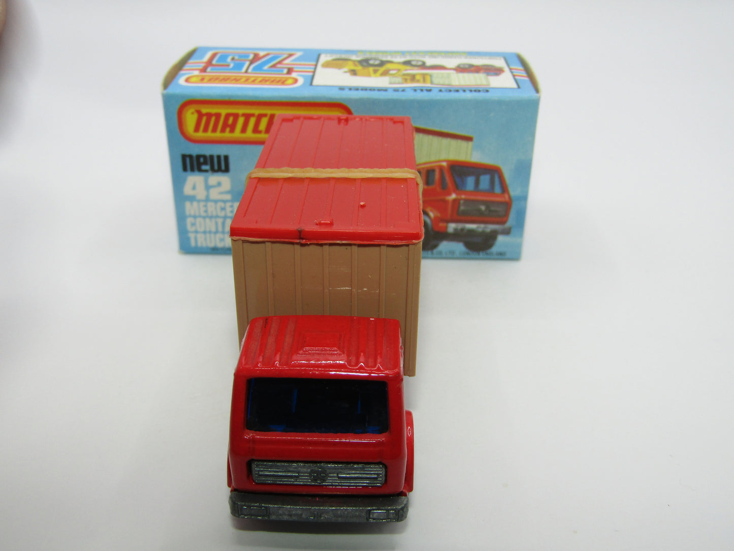 Matchbox Superfast 42C Mercedes Container Truck TAN NYK BLACK HUBS