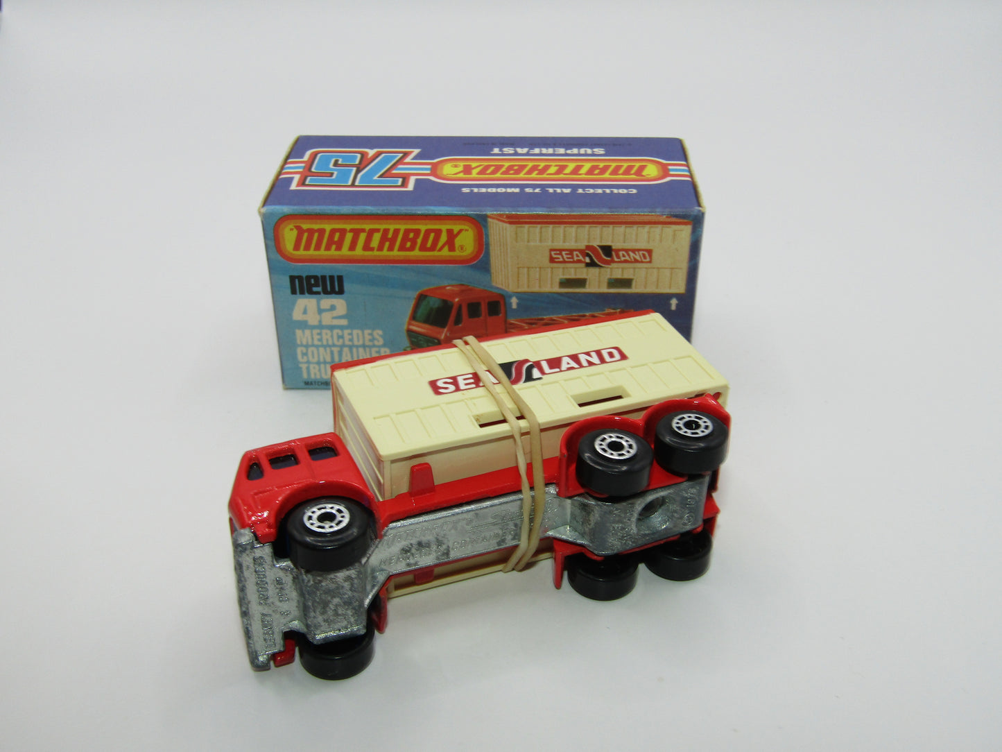Matchbox Superfast 42C Mercedes Container Truck DIFFERENT Sealand Labels