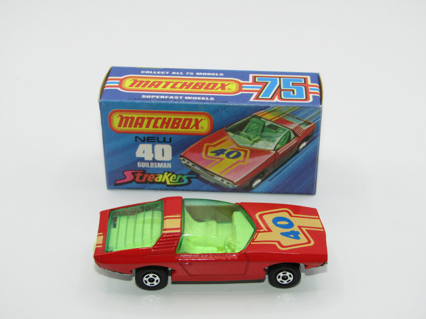 Matchbox Superfast 40A Vauxhall Guildsman Red 40 Tampo GREEN Windows