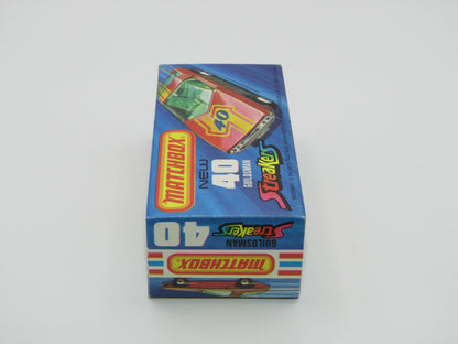 Matchbox Superfast 40A Vauxhall Guildsman Red 40 Tampo GREEN Windows