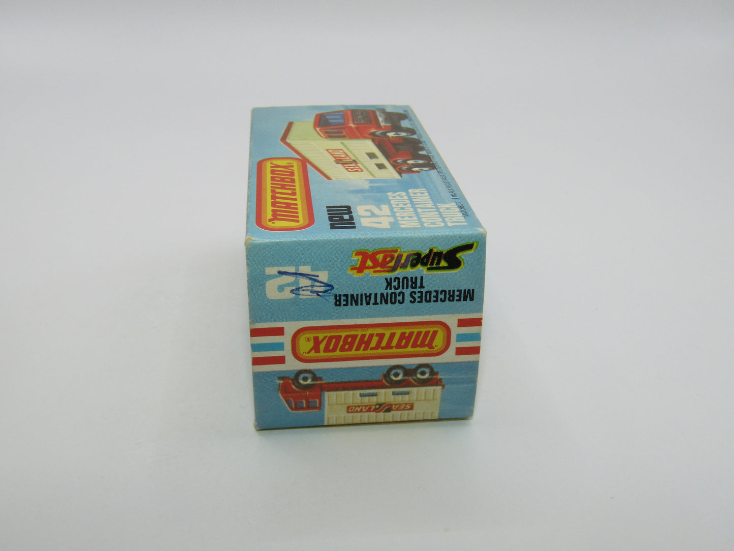 Matchbox Superfast 42C Mercedes Container Truck MATCHBOX to the LEFT