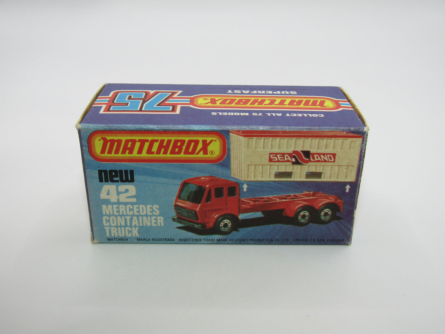 Matchbox Superfast 42C Mercedes Container Truck LIGHT RED Plastic Grey Container