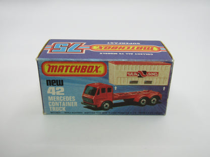 Matchbox Superfast 42C Mercedes Container Truck LIGHT RED Plastic Grey Container