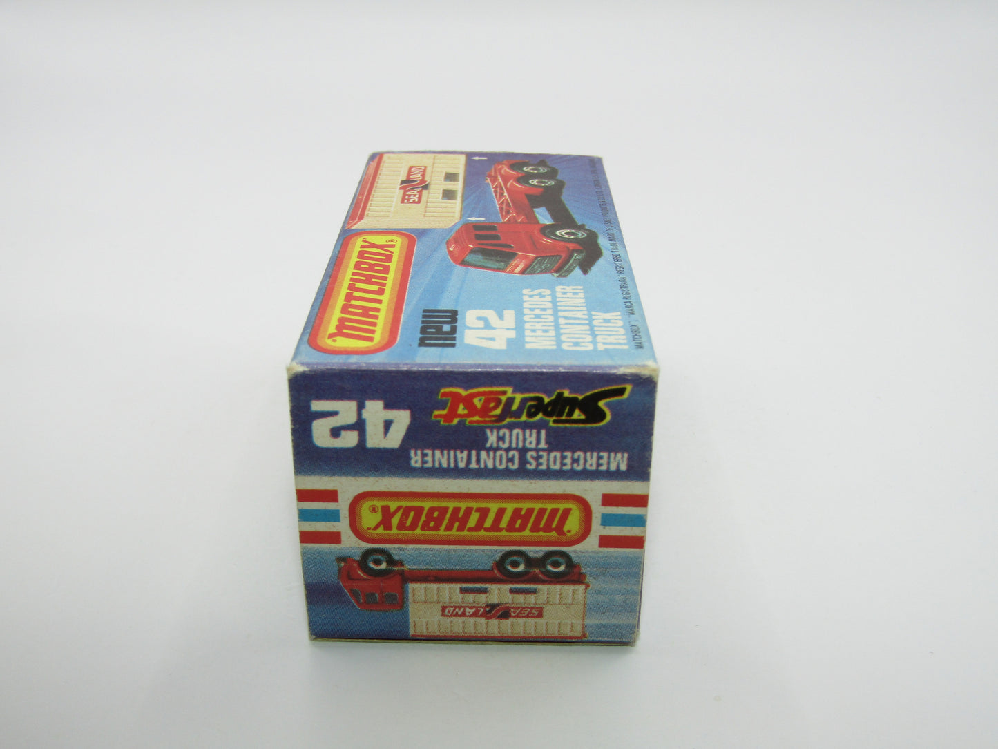 Matchbox Superfast 42C Mercedes Container Truck LIGHT RED Plastic Grey Container