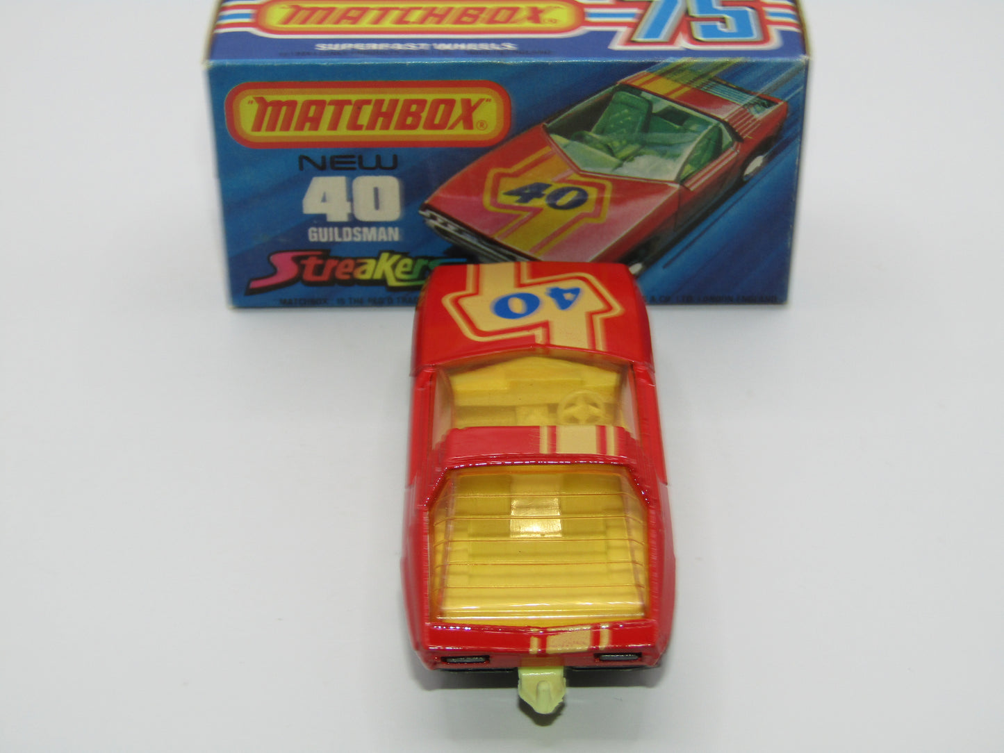 Matchbox Superfast 40A Vauxhall Guildsman DOT DASH Wheels Unpainted Base