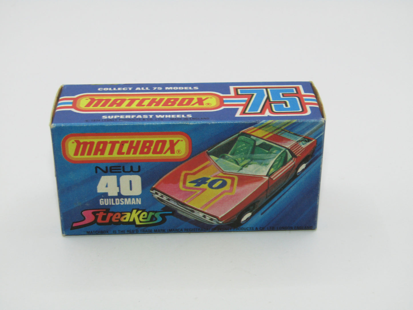 Matchbox Superfast 40A Vauxhall Guildsman DOT DASH Wheels Unpainted Base