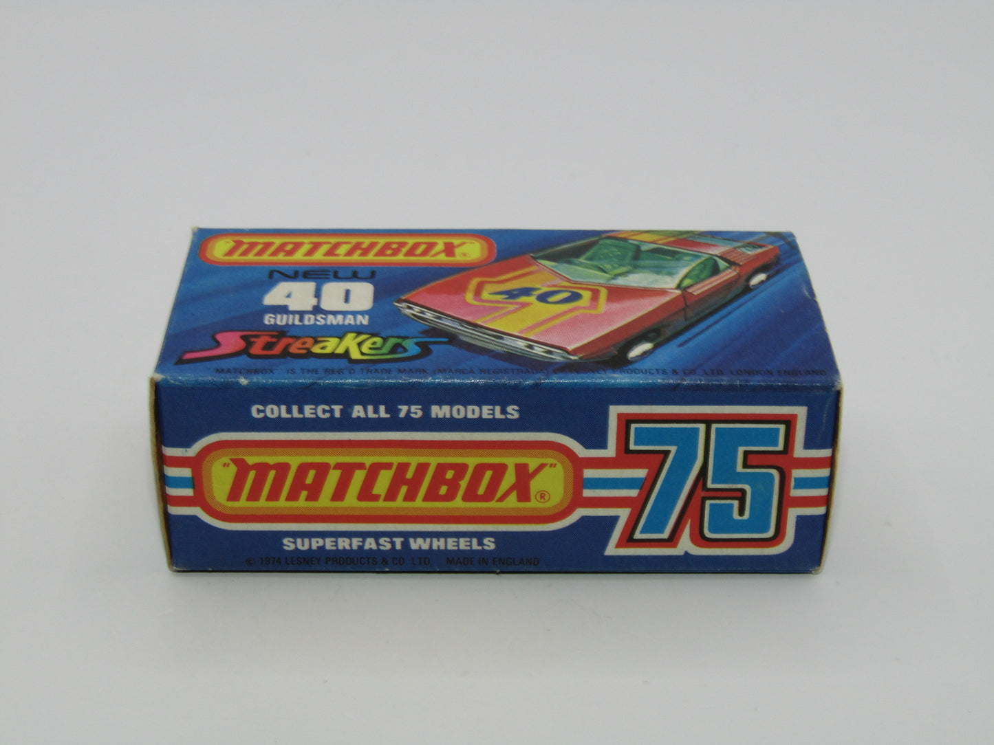 Matchbox Superfast 40A Vauxhall Guildsman DOT DASH Wheels Unpainted Base