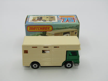 Matchbox Superfast 40B Horse Box Metallic Green GREY DOOR Unpainted Base
