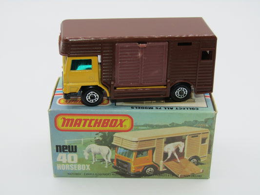 Matchbox Superfast 40B Horse Box YELLOW, Gloss Black Base BROWN DOOR