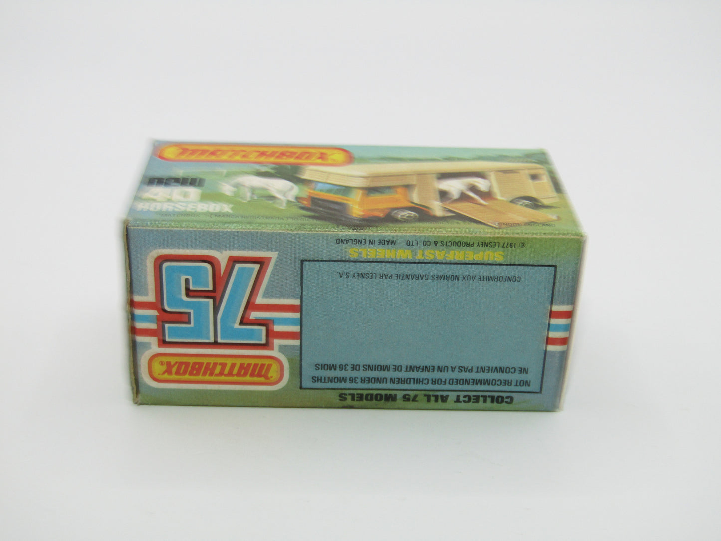 Matchbox Superfast 40B Horse Box YELLOW, Gloss Black Base BROWN DOOR
