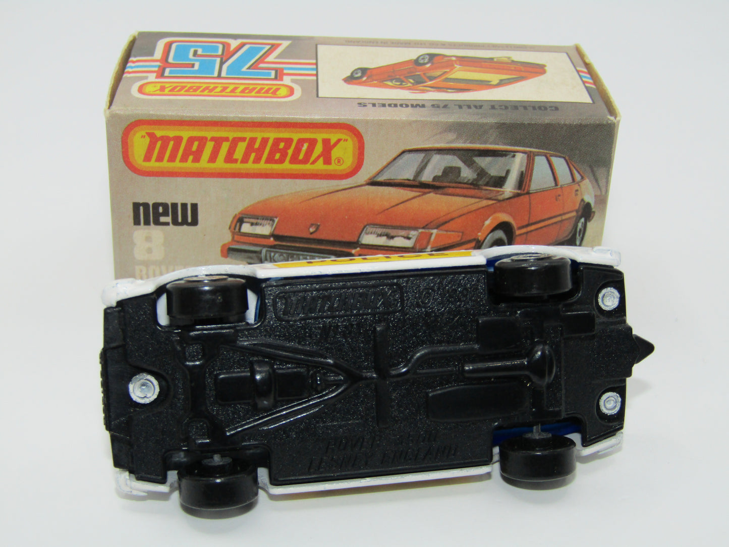 Matchbox Superfast 8F Rover 3500 Police Car BLACK Interior