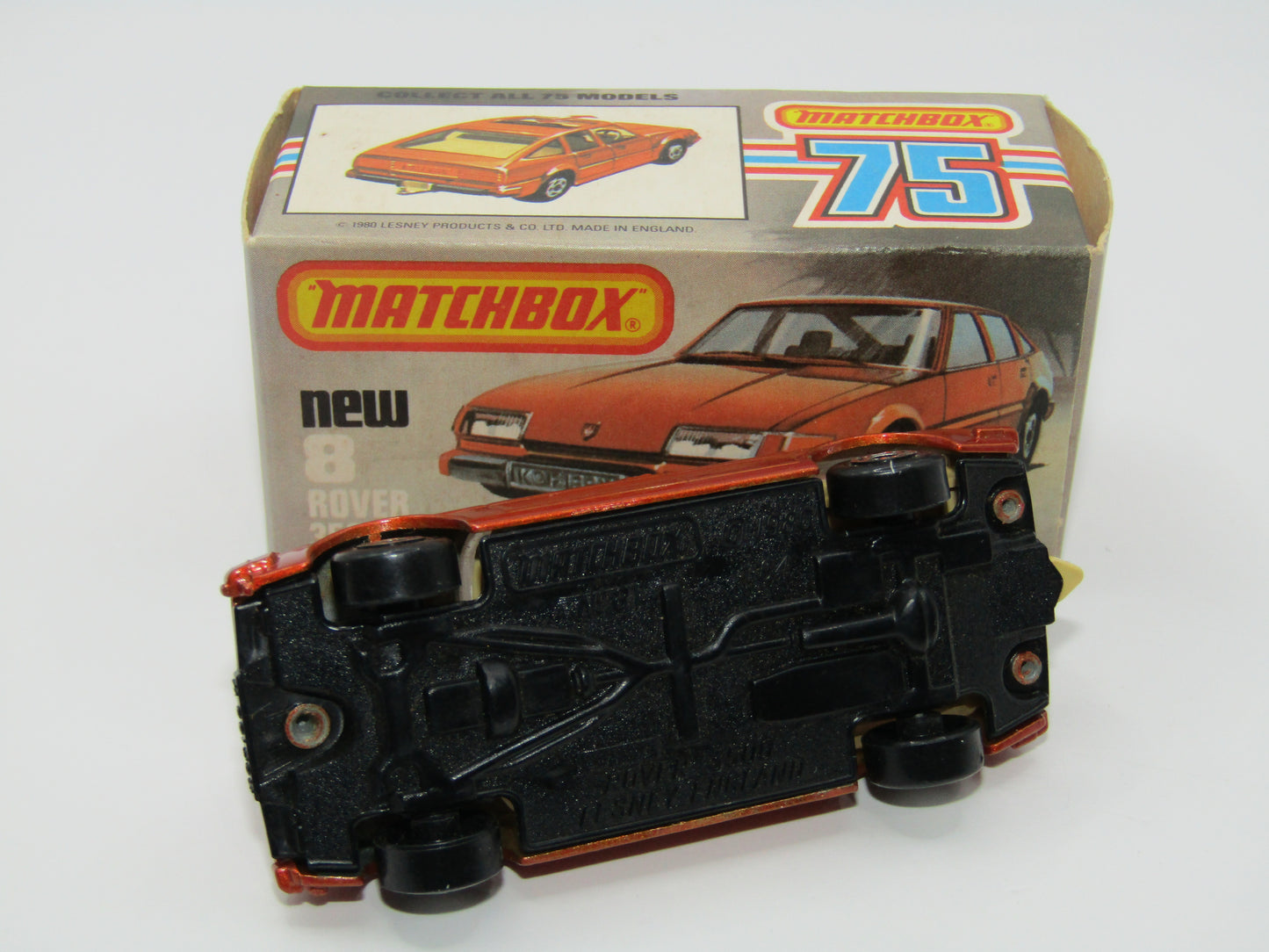 Matchbox Superfast 8D Rover 2500 Light Bronze Beige Interior