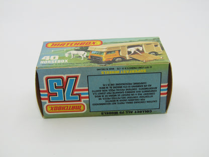 Matchbox Superfast 40B Horse Box Green, BLACK Hubs, Green Door Unp Base