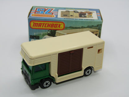 Matchbox Superfast 40B Horse Box Green GREY BASE Brown Door