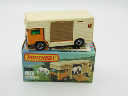 Matchbox Superfast 40B Horse Box Orange 5 ARCH Wheels