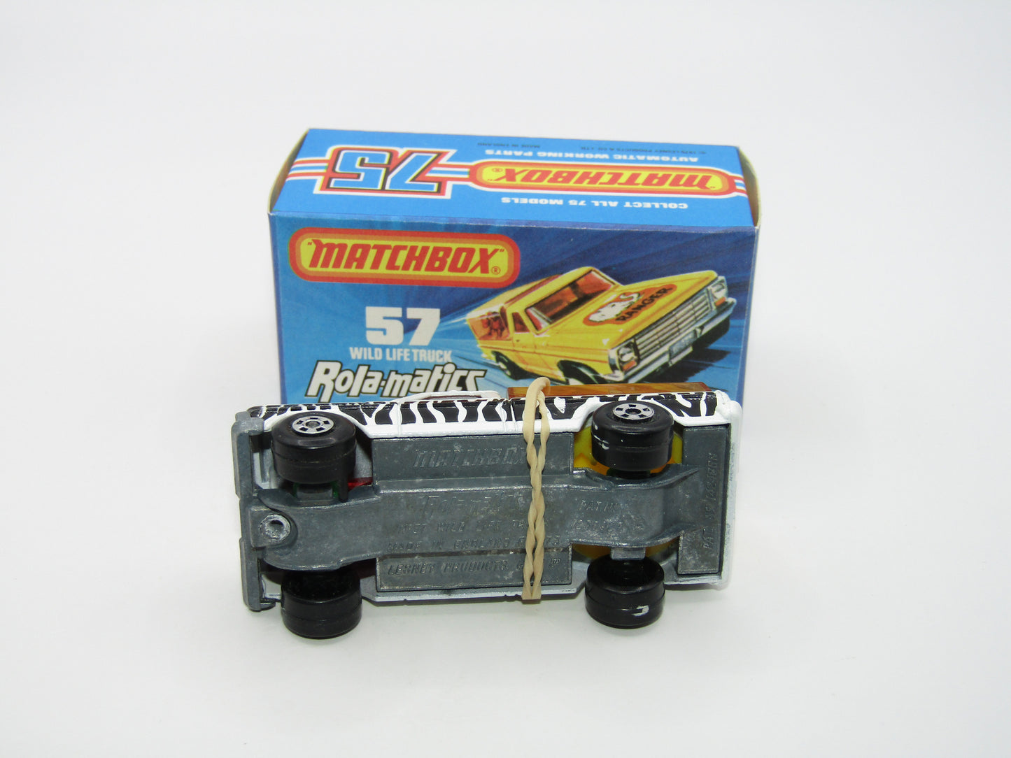 Matchbox Superfast 57C Wild Life Truck Red Windows AMBER Canopy