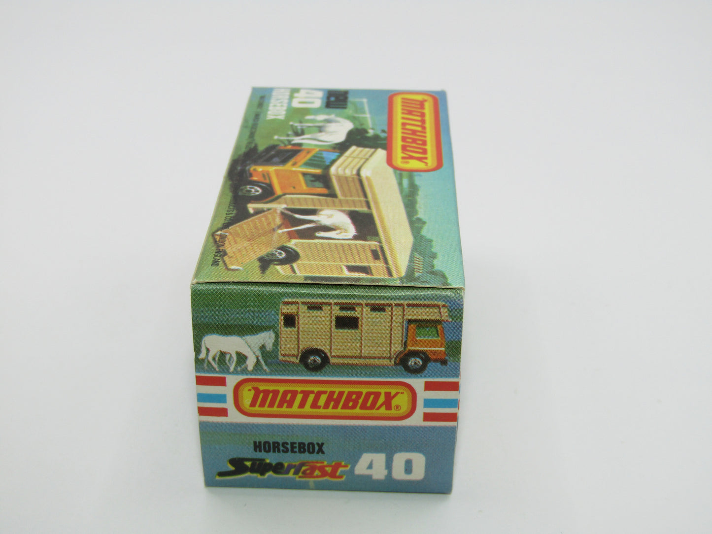 Matchbox Superfast 40B Horse Box Orange 5 ARCH Wheels
